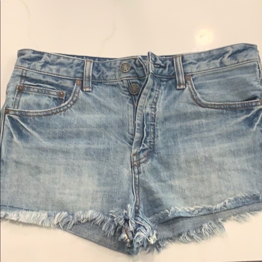 Cut off jean shorts